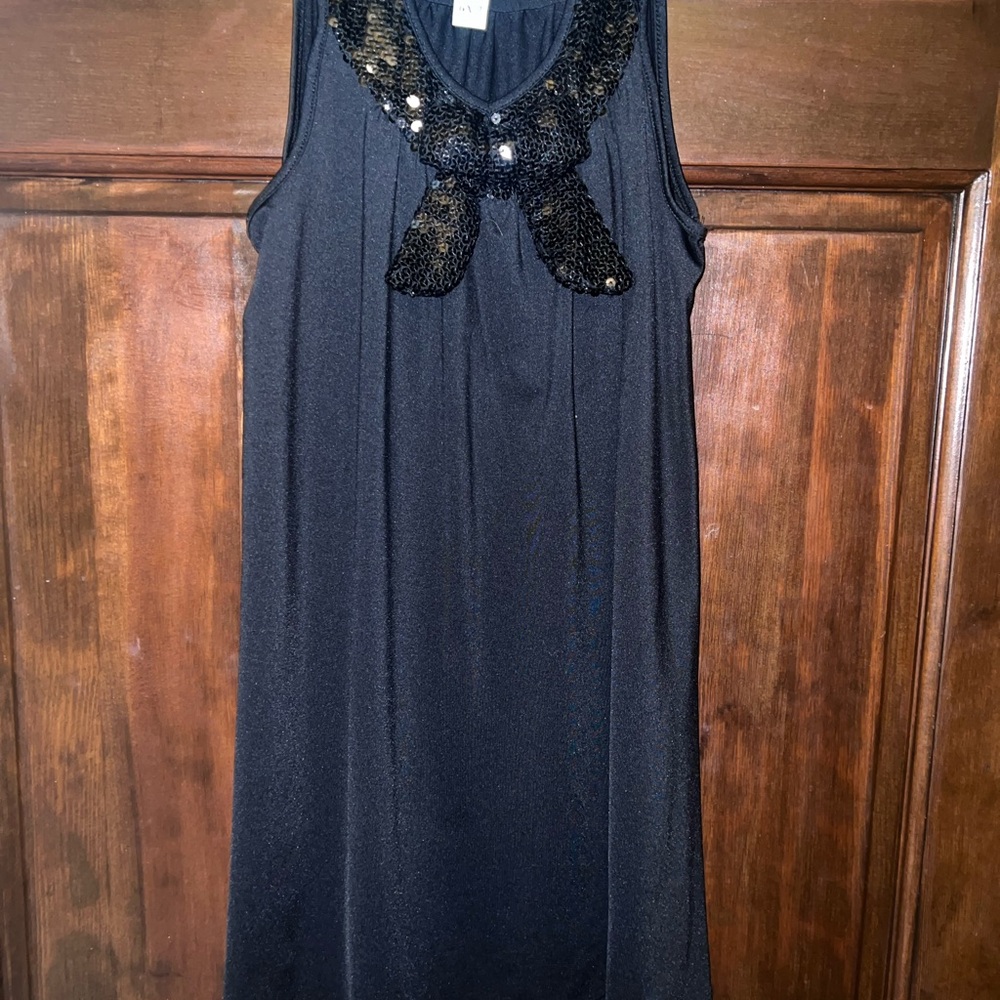 Elegant Black Sleeveless Dress